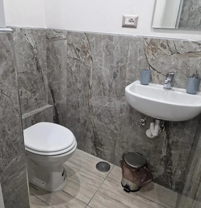 Casa Peppa 2-1